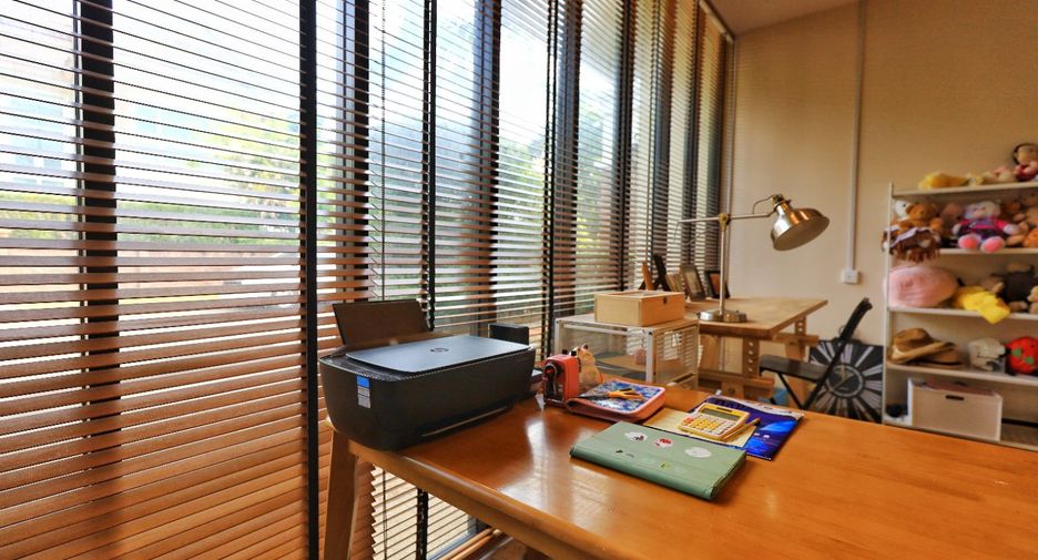 For sale 4 bedrooms house in Pak Kret, Nonthaburi