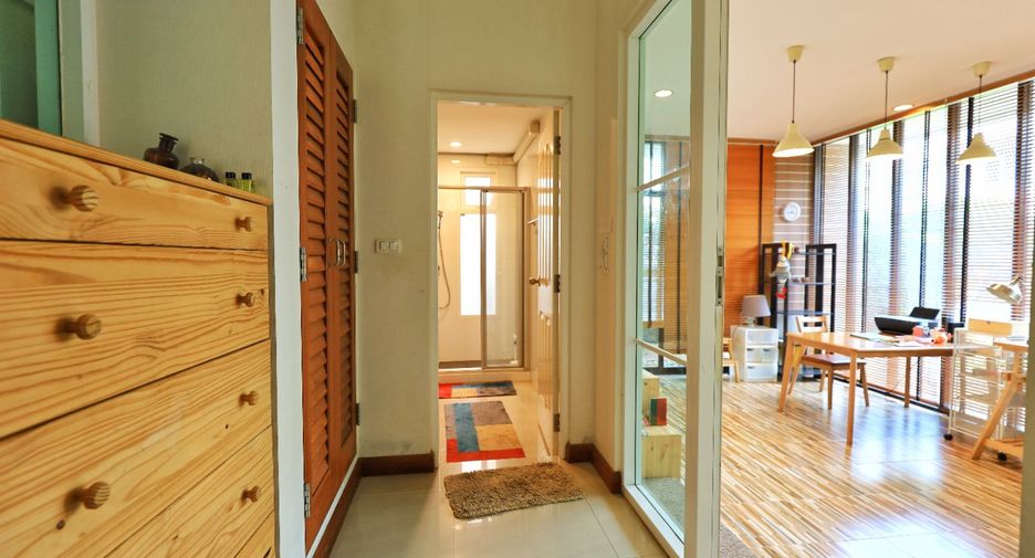 For sale 4 bedrooms house in Pak Kret, Nonthaburi