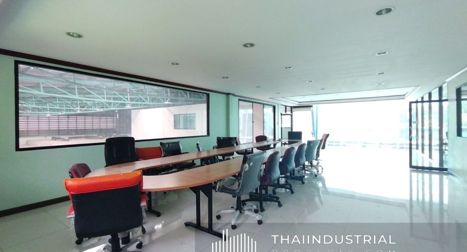 For rent そして for sale warehouse in Saphan Sung, Bangkok
