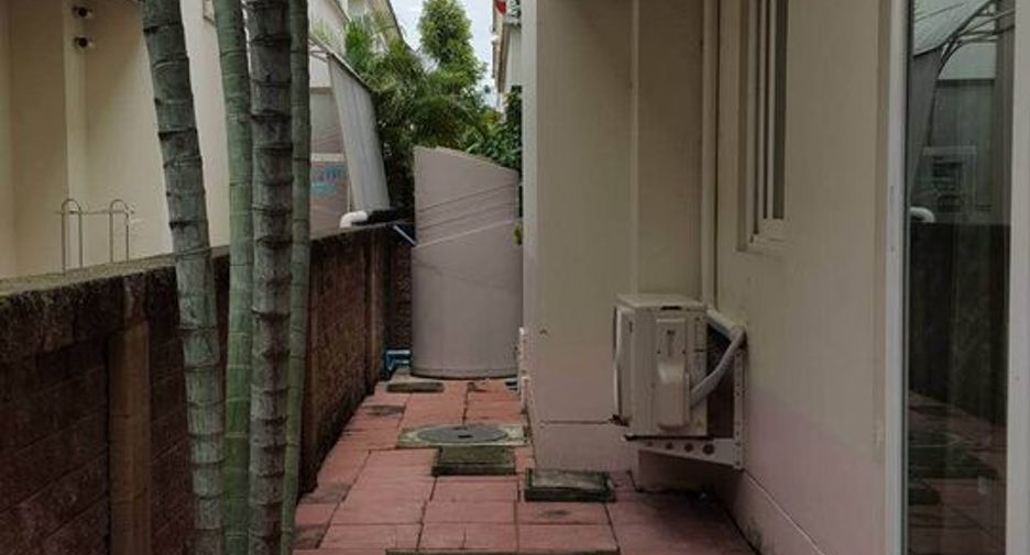 Haus zur Miete mit 3 Zimmer in Pak Kret, Nonthaburi