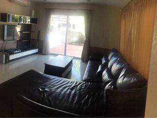 Haus zur Miete mit 3 Zimmer in Pak Kret, Nonthaburi