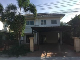 Haus zur Miete mit 3 Zimmer in Pak Kret, Nonthaburi