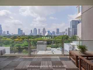 For rent 3 bed condo in Pathum Wan, Bangkok