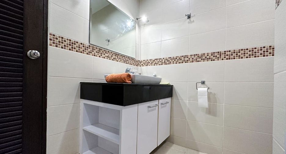 Apartment zum Kauf mit 2 Zimmer in Bang Lamung, Chonburi