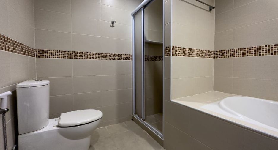 Apartment zum Kauf mit 2 Zimmer in Bang Lamung, Chonburi