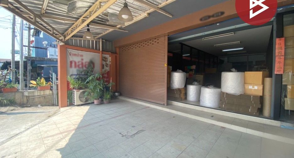 For sale 5 bed retail Space in Bang Kruai, Nonthaburi