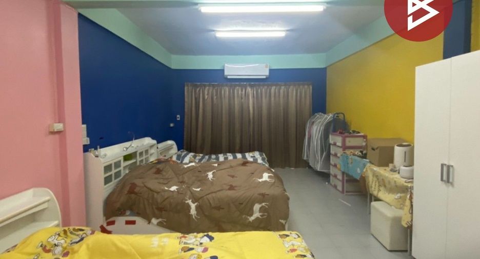 ขาย 5 เตียง พื้นที่ค้าปลีก ใน บางกรวย, นนทบุรี