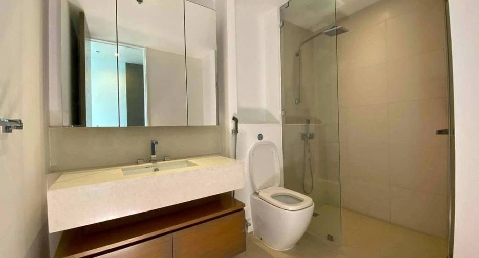 Condo en venta de 3 habitaciones en Sathon, Bangkok