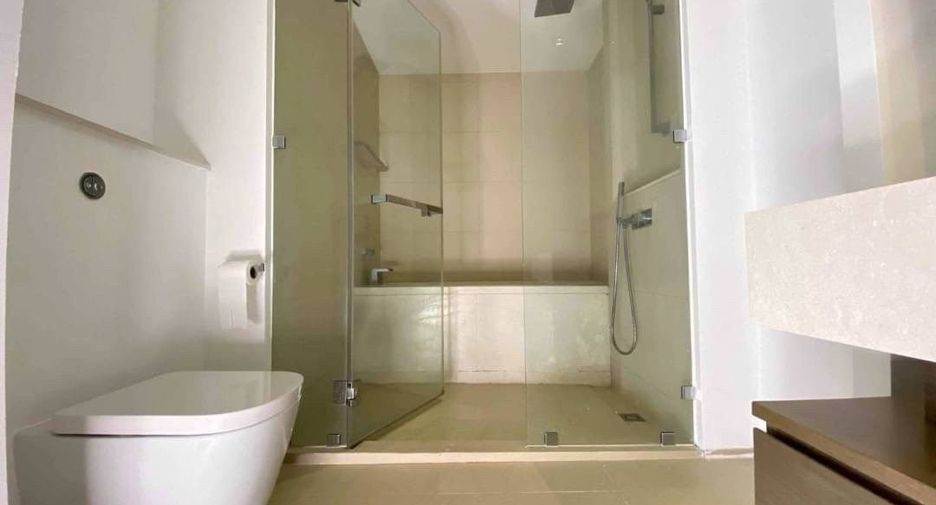 Condo en venta de 3 habitaciones en Sathon, Bangkok