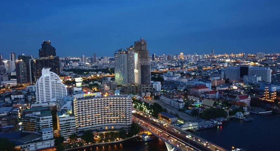 Condo en venta de 3 habitaciones en Sathon, Bangkok