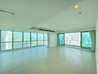 For sale 3 bedrooms condo in Sathon, Bangkok