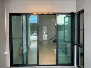 For sale 2 bedrooms townhouse in Phra Khanong, Bangkok