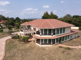 For rent そして for sale 5 Beds house in San Pa Tong, Chiang Mai