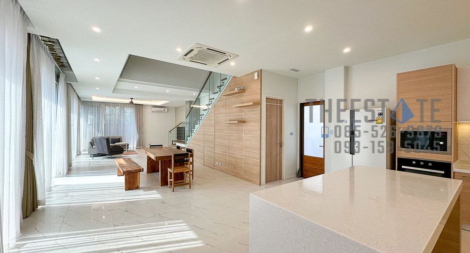 For rent 4 bedrooms house in San Kamphaeng, Chiang Mai