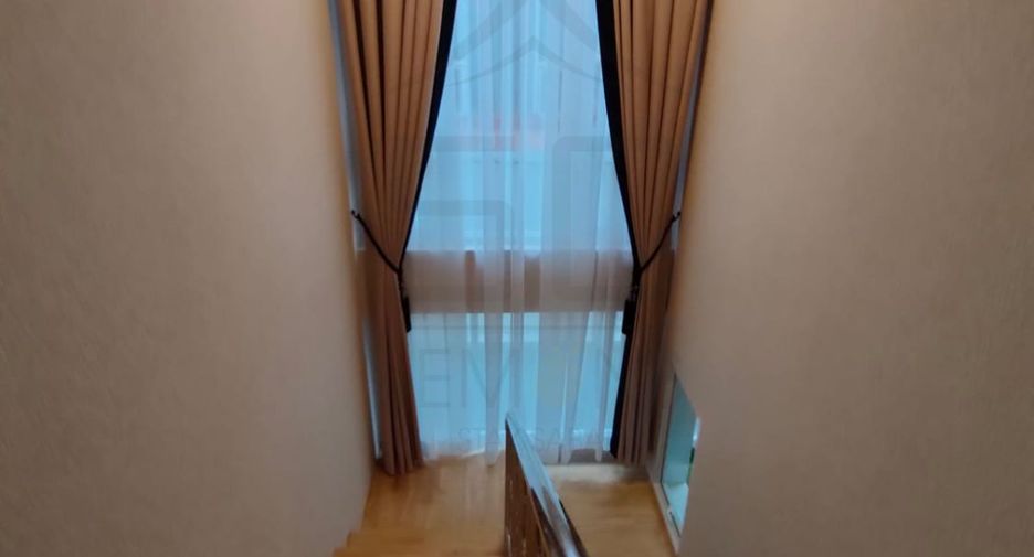 For rent and for sale 4 bedrooms house in Mueang Phuket, Phuket