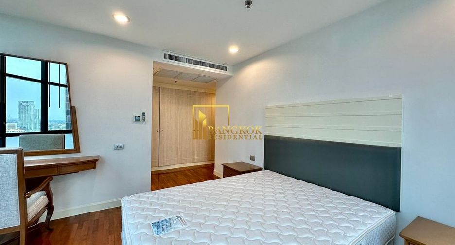For rent 3 ベッドルーム apartment in Khlong Toei, Bangkok