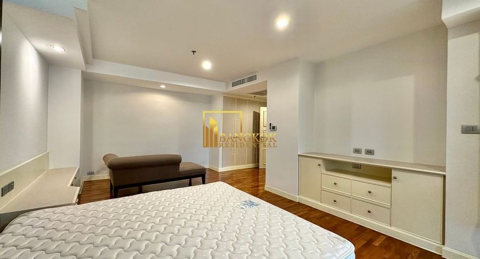 For rent 3 ベッドルーム apartment in Khlong Toei, Bangkok