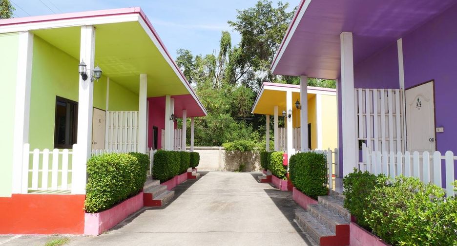 For sale 15 bed hotel in Kaeng Khoi, Saraburi