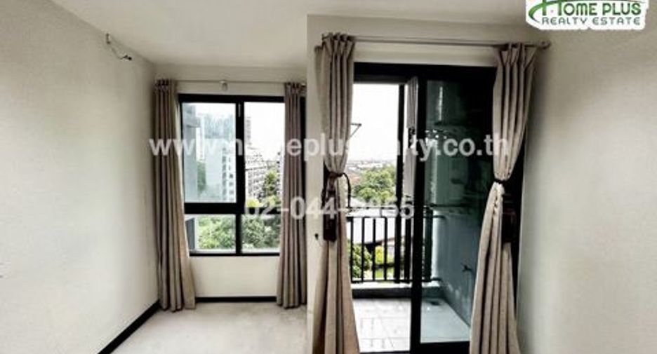 For sale 1 bed condo in Mueang Samut Prakan, Samut Prakan