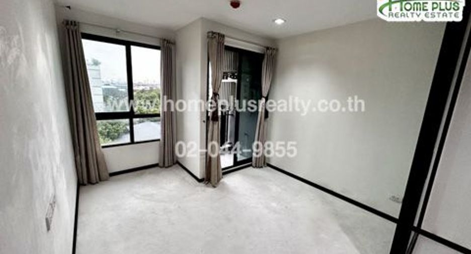 For sale 1 bed condo in Mueang Samut Prakan, Samut Prakan