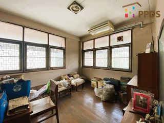 For sale 3 bedrooms house in Yan Nawa, Bangkok