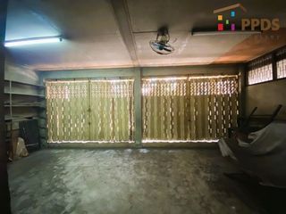 For sale 3 bedrooms house in Yan Nawa, Bangkok