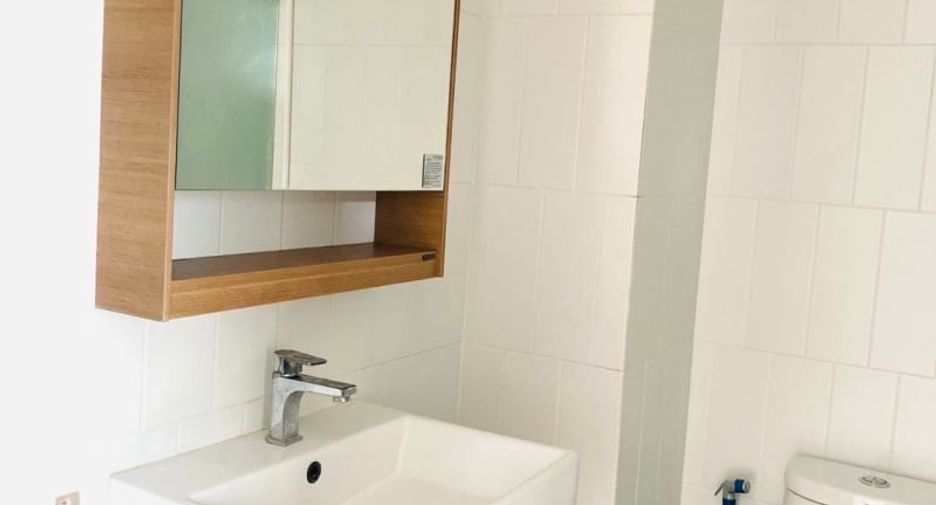 For sale 1 bed condo in Khlong Toei, Bangkok