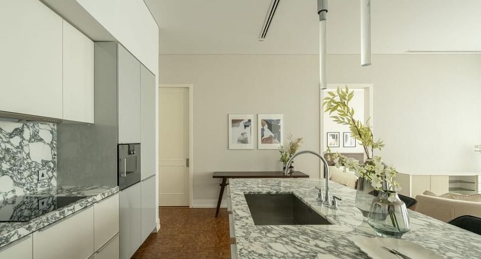 For rent 2 bedrooms condo in Sathon, Bangkok