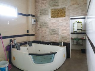 For sale 8 bedrooms house in Hat Yai, Songkhla