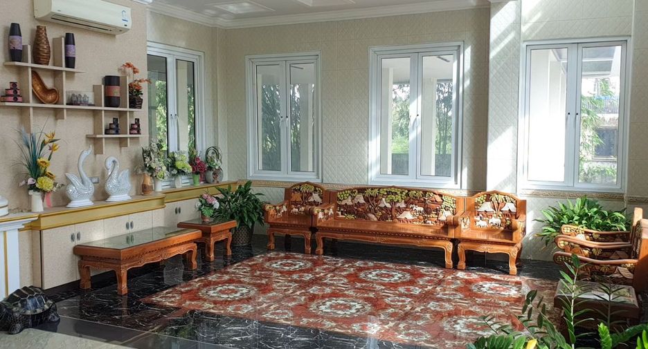 For sale 8 bedrooms house in Hat Yai, Songkhla