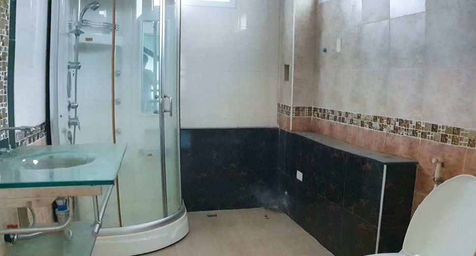 For sale 8 bedrooms house in Hat Yai, Songkhla