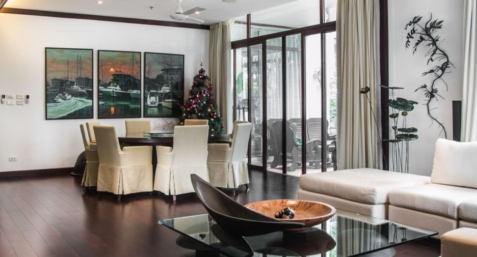For sale 3 bedrooms apartment in Mueang Phuket, Phuket