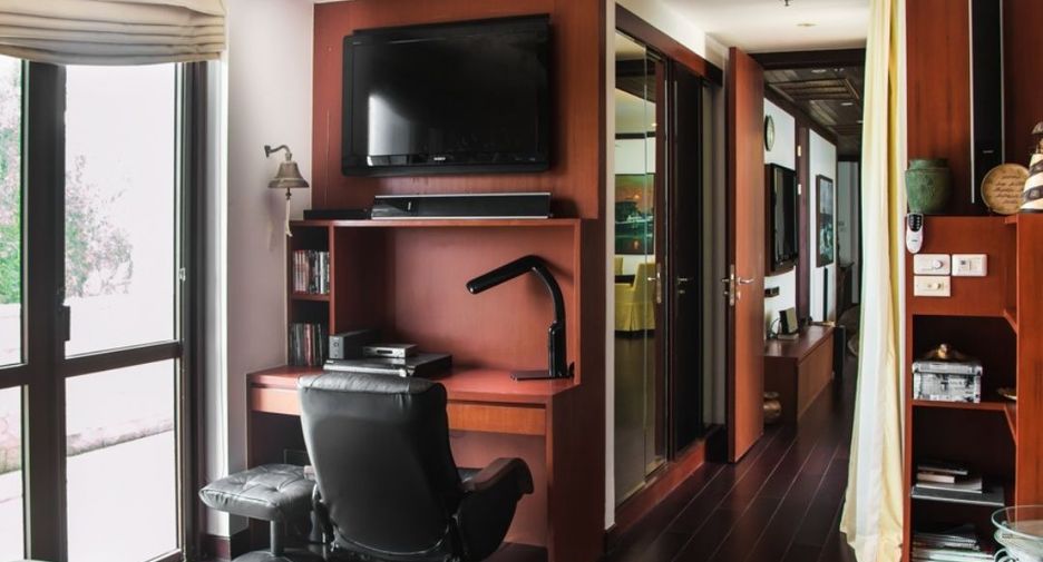 For sale 3 bedrooms apartment in Mueang Phuket, Phuket