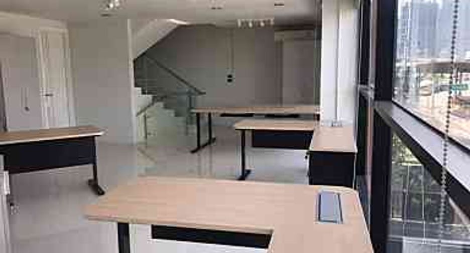 For sale 4 bedrooms condo in Suan Luang, Bangkok