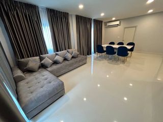 Haus zur Miete mit 4 Zimmer in Bang Phli, Samut Prakan