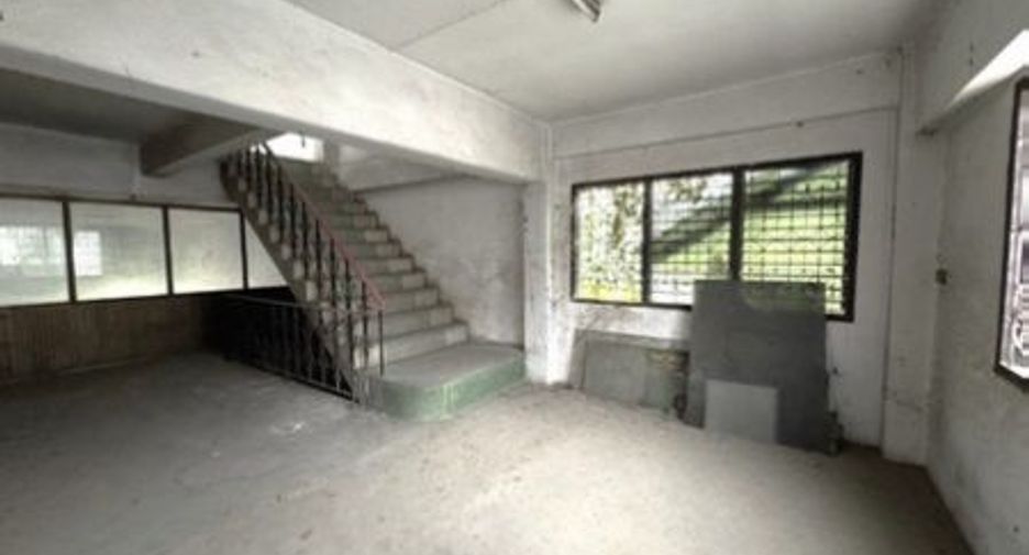 À vendre 5 chambres local commercial à Mueang Ratchaburi, Ratchaburi