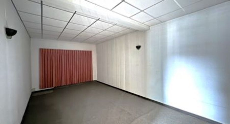 À vendre 5 chambres local commercial à Mueang Ratchaburi, Ratchaburi