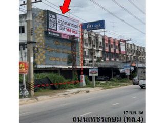For sale 5 bedrooms retail Space in Mueang Ratchaburi, Ratchaburi