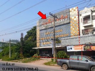 For sale 5 bedrooms retail Space in Mueang Ratchaburi, Ratchaburi