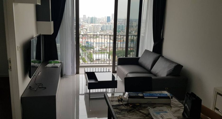 For rent 1 bed condo in Sathon, Bangkok