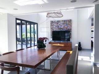 For rent and for sale 5 bedrooms villa in Thalang, Phuket