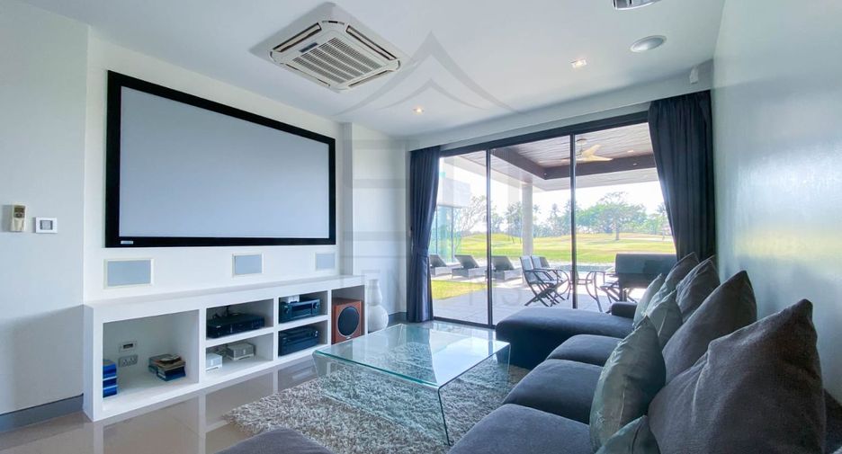 For rent and for sale 5 bedrooms villa in Thalang, Phuket