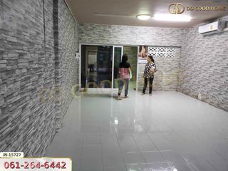 For sale 3 bed townhouse in Thung Song, Nakhon Si Thammarat
