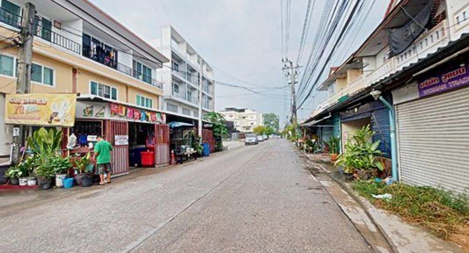 Продажа 4 спальни торговое помещение в Bang Kruai, Нонтабури