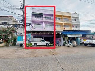 For sale 4 bed retail Space in Bang Kruai, Nonthaburi