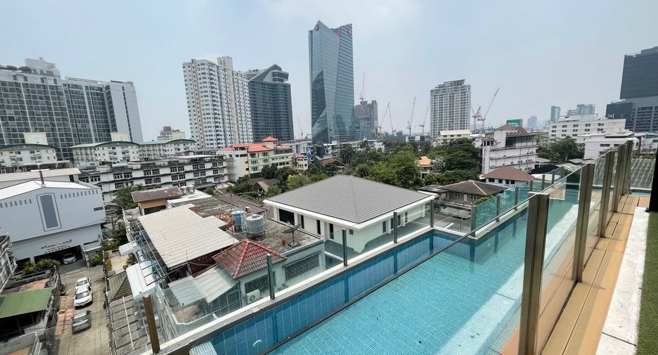 Wohnung zum Kauf mit 1 Zimmer in Bang Na, Bangkok