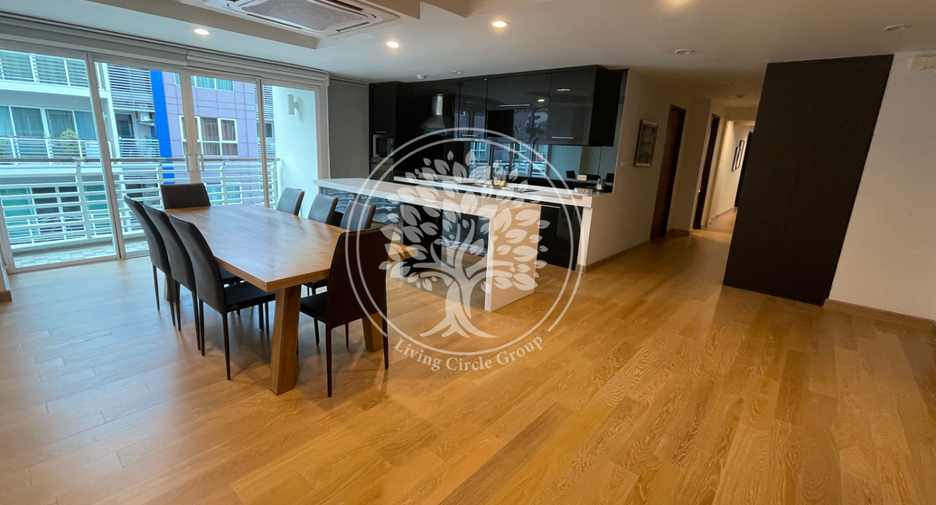 For rent and for sale 4 bedrooms condo in Watthana, Bangkok