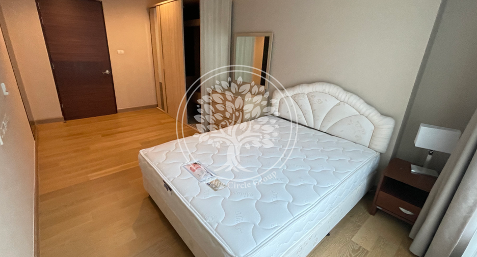 For rent and for sale 4 bedrooms condo in Watthana, Bangkok