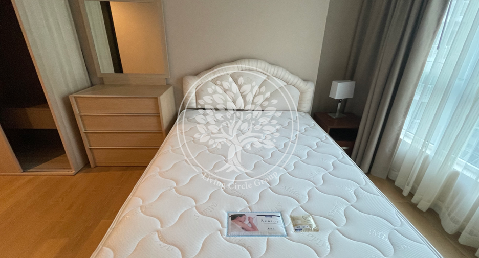 For rent and for sale 4 bedrooms condo in Watthana, Bangkok