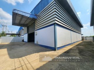 For rent warehouse in Lam Luk Ka, Pathum Thani